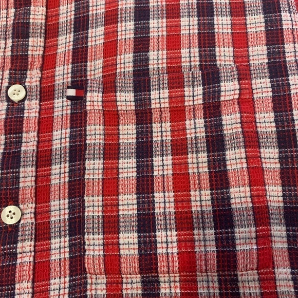 Tommy Hilfiger Men's Button Down Short Sleeve Polo Shirt Red White Blue Size M - Picture 3 of 10